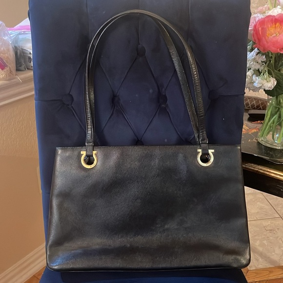 Vintage Ferragamo Black Leather Tote Bag - Picture 2 of 6